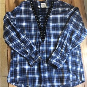 Lace up flannel